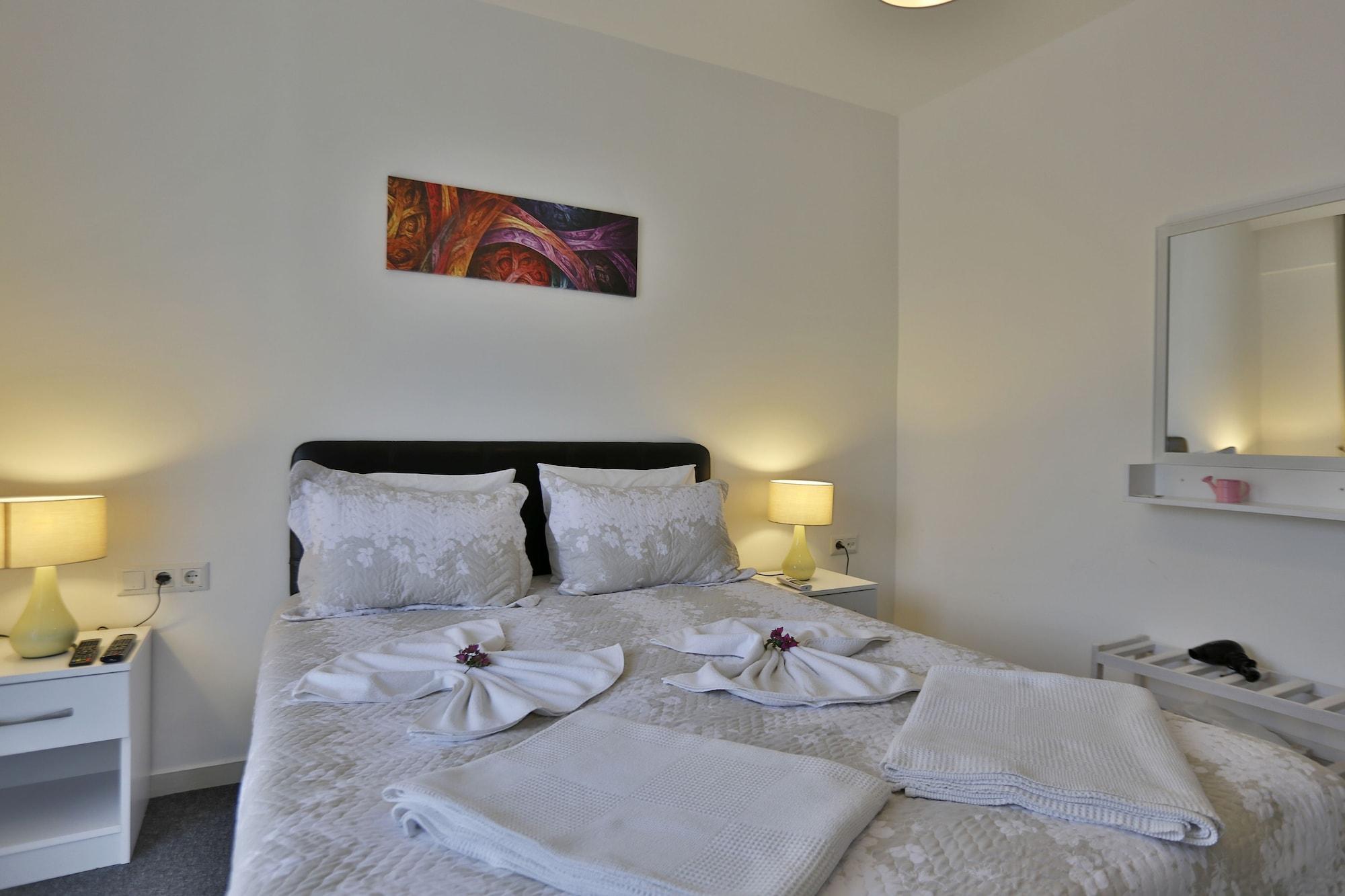 Himm Hotel Каш Екстериор снимка