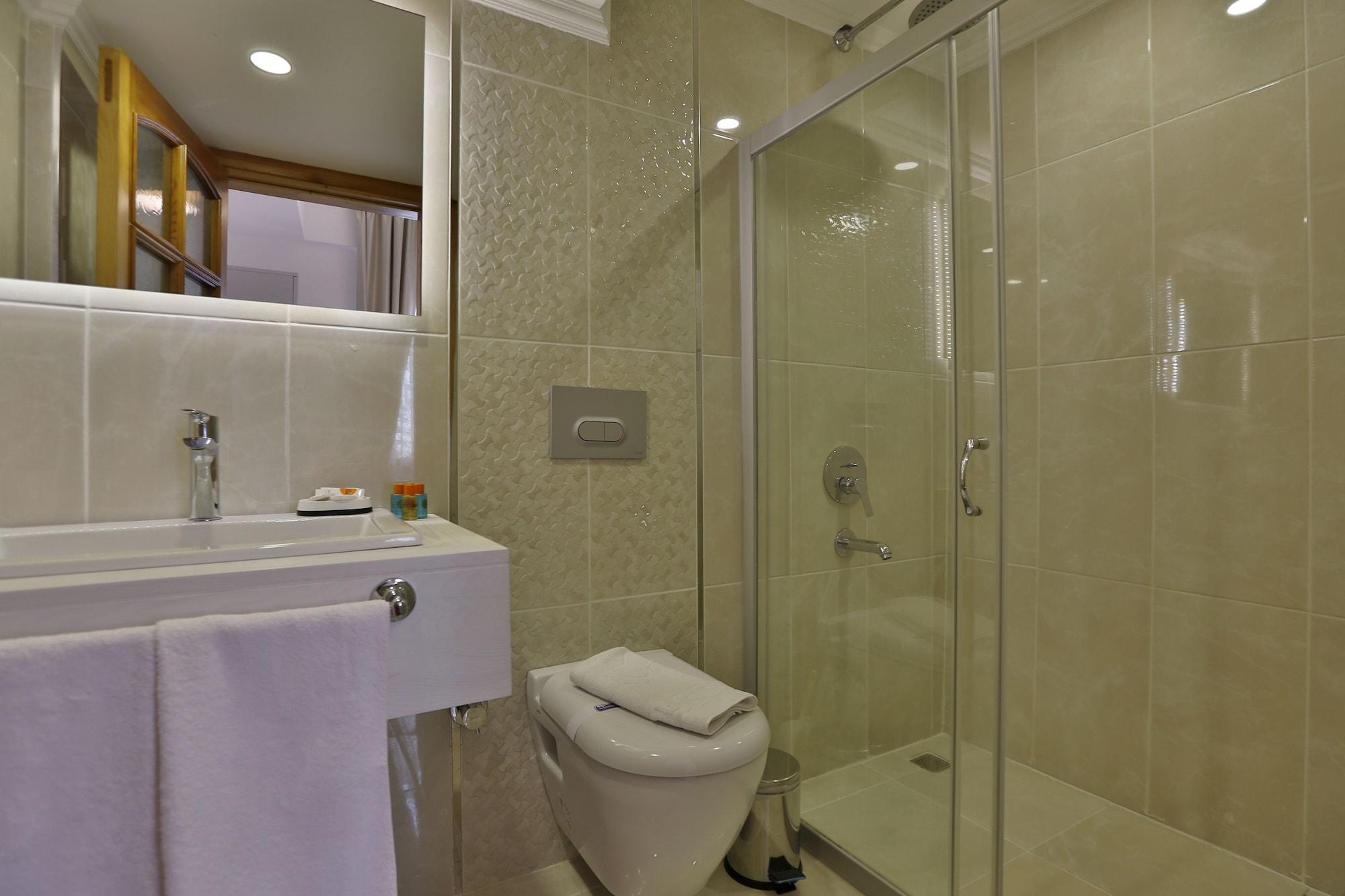 Himm Hotel Каш Екстериор снимка