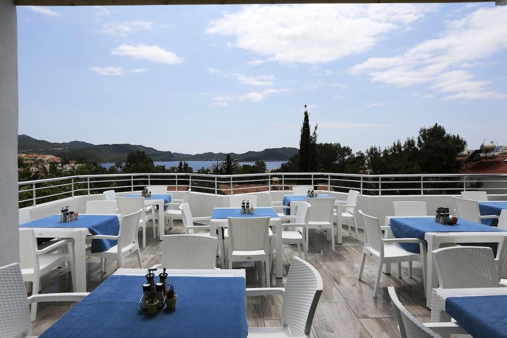 Himm Hotel Каш Екстериор снимка