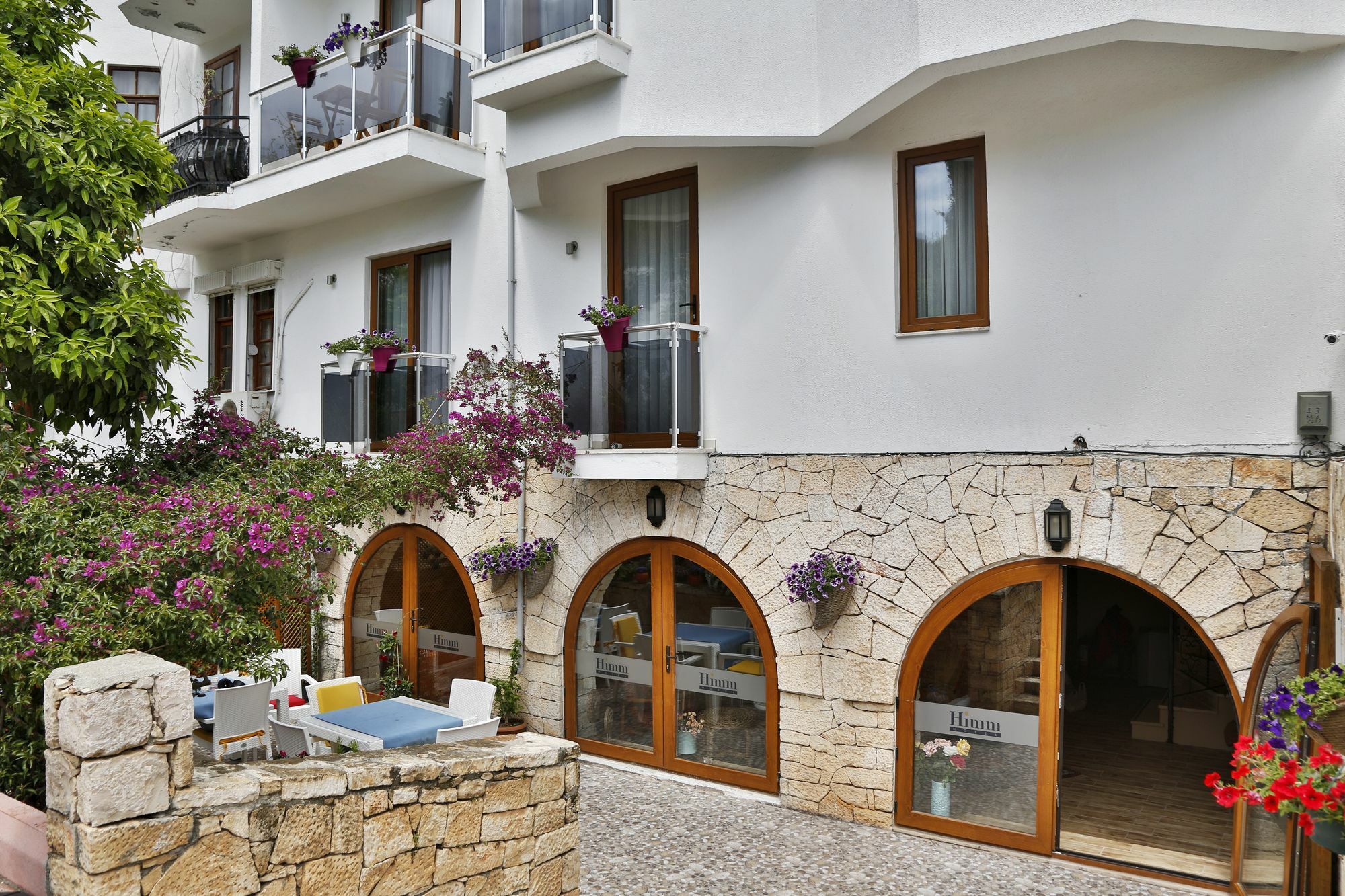 Himm Hotel Каш Екстериор снимка